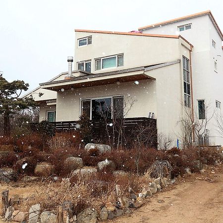 Guesthouse Gilson Sokcho Eksteriør bilde